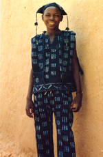 Zakari in traditional Dogon suit